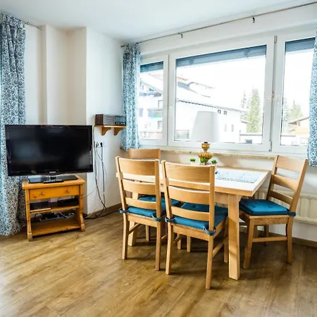 Amalie By Monicare Apartment *