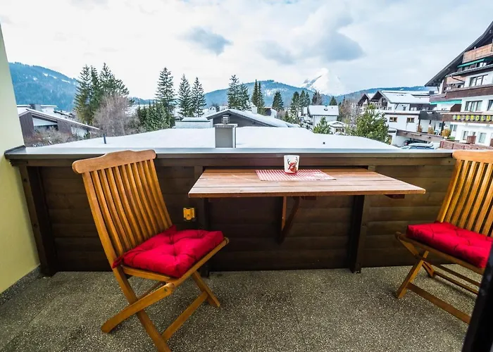 Apartment Amalie By Monicare Seefeld in Tirol