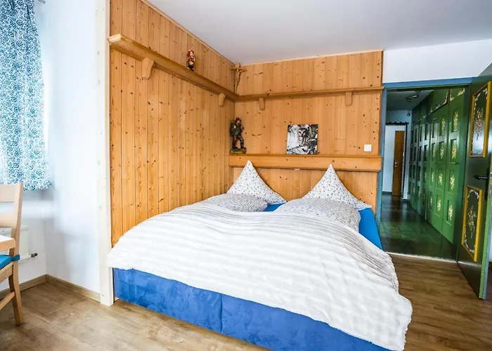 Amalie By Monicare *